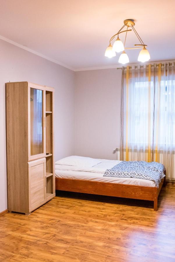 Pokoje Goscinne U Meresa Żywiec Exterior foto